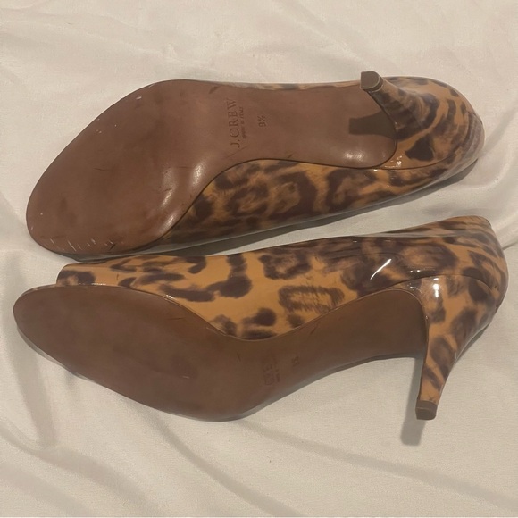 J.Crew Patent Leather Peep Toe Heels Leopard Print Size 9.5 Made In Italy - Picture 7 of 10